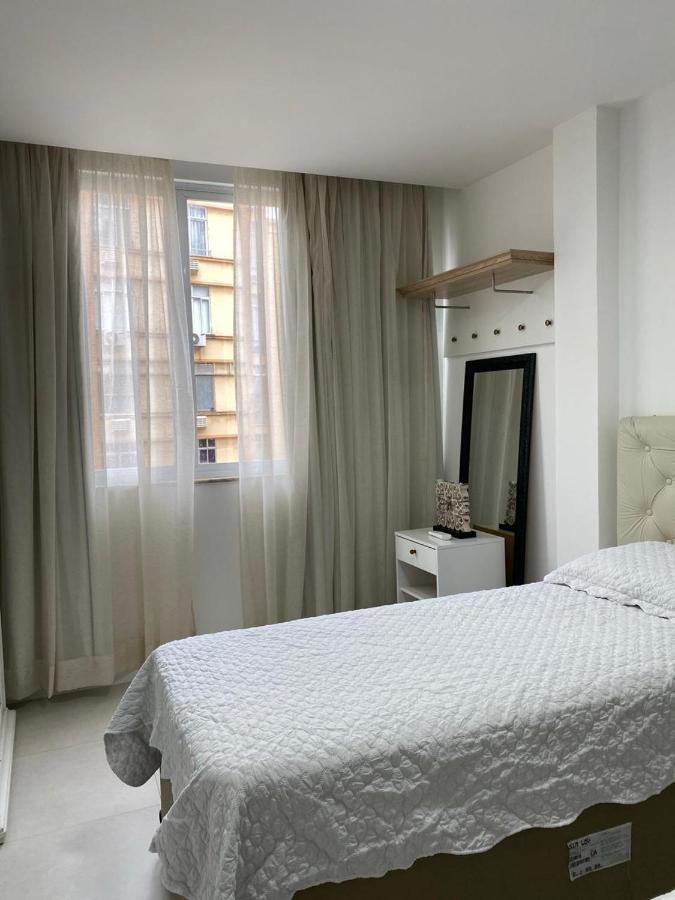 Apartamento Copacabana - Quadra Da Praia Ріо-де-Жанейро Екстер'єр фото