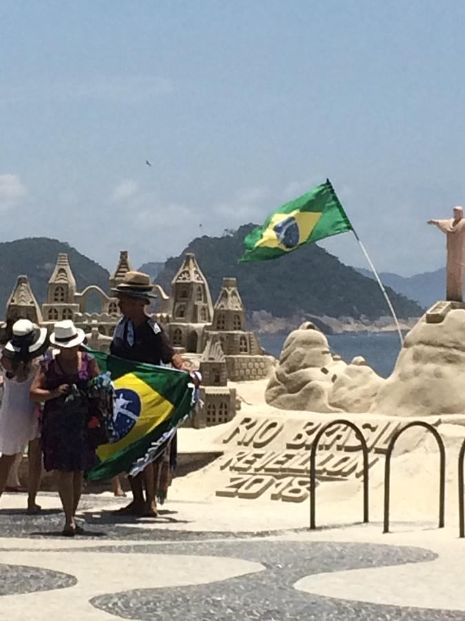 Apartamento Copacabana - Quadra Da Praia Ріо-де-Жанейро Екстер'єр фото